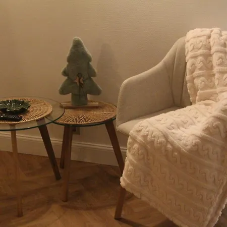A L'esquirot Bed & Breakfast *