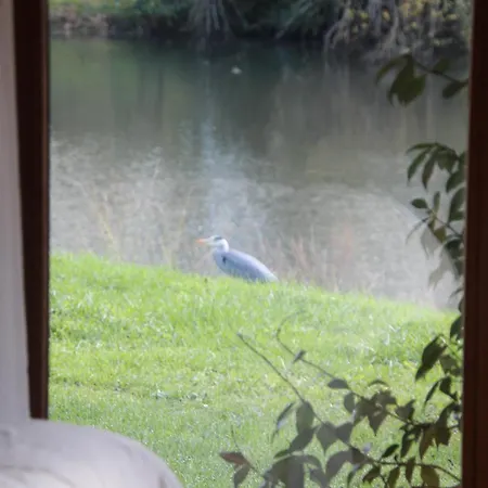 A L'esquirot Bed & Breakfast Gabarret