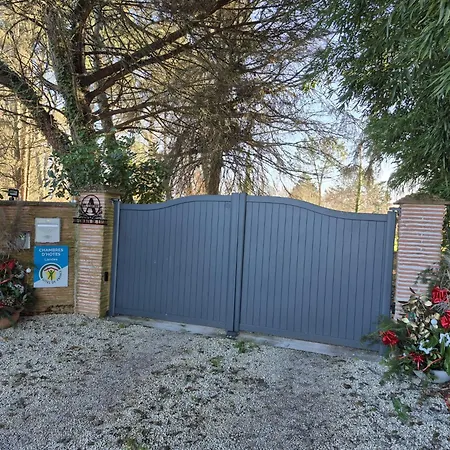 A L'esquirot Bed and breakfast