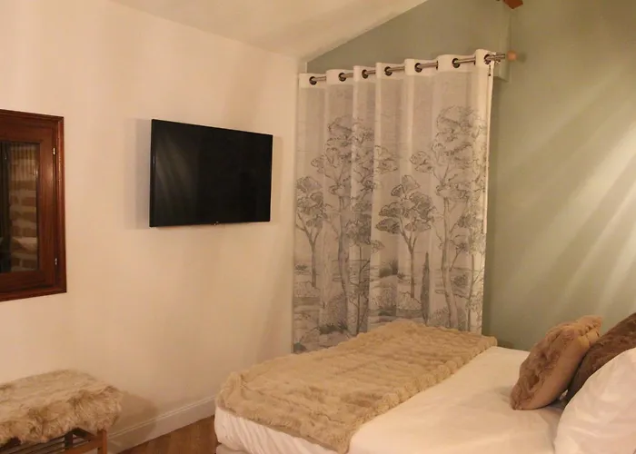 Bed & Breakfast A L'esquirot *