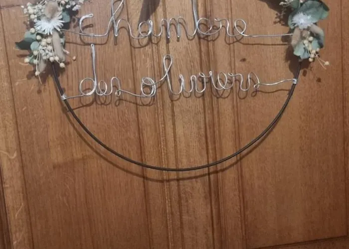 A L'esquirot Bed & Breakfast Gabarret